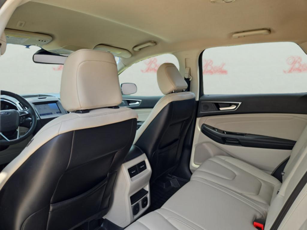 2020 Ford Edge - $17,999
