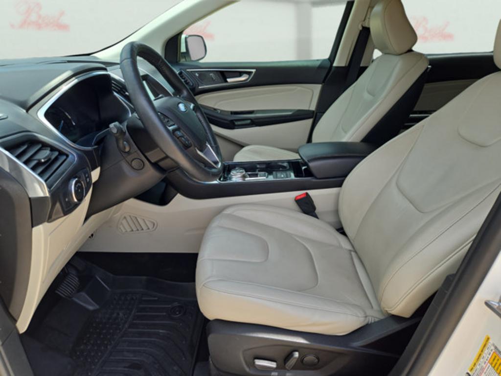2020 Ford Edge - $17,999