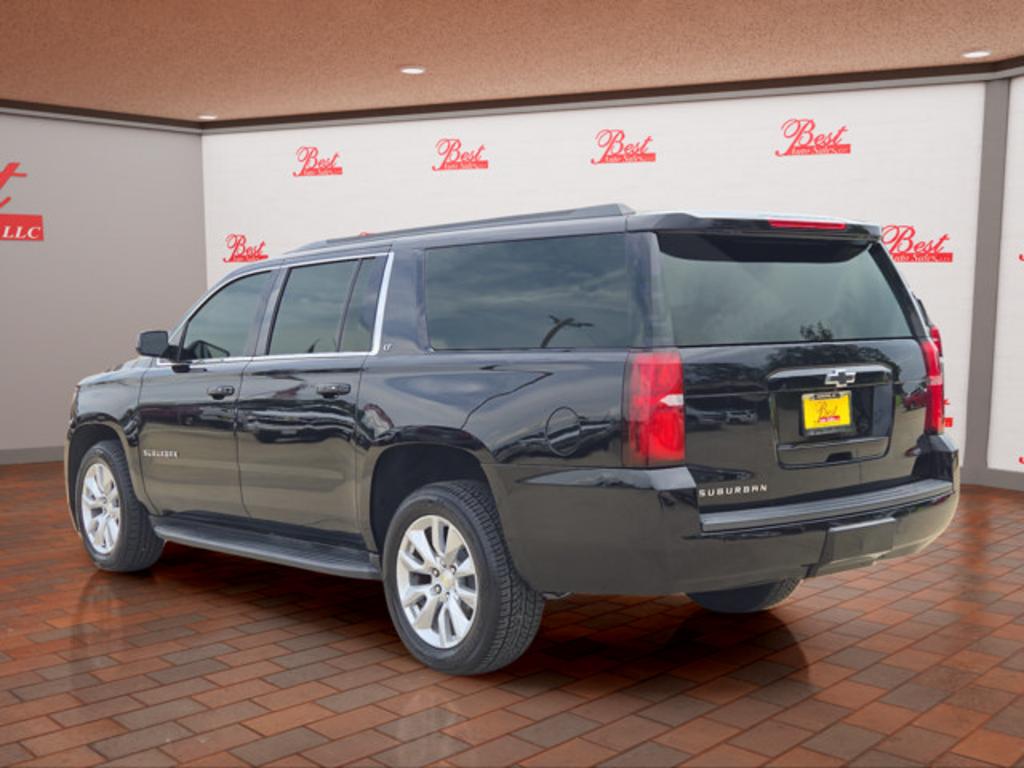 2018 Chevrolet Suburban - $26,999