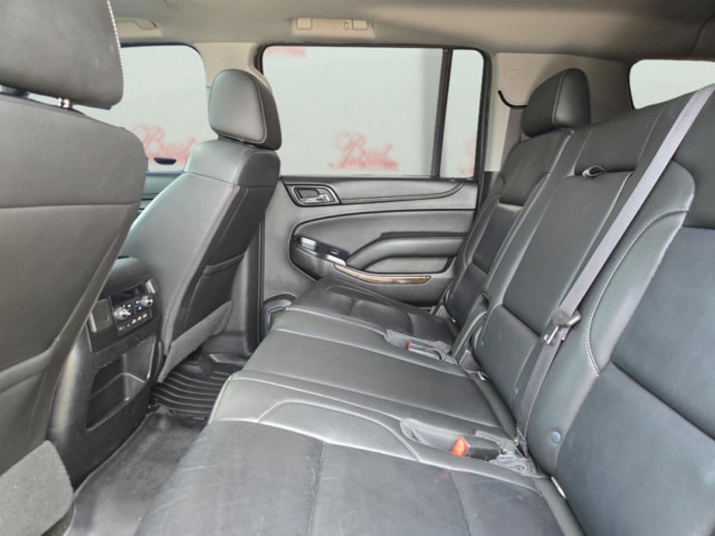 2018 Chevrolet Suburban - $26,999