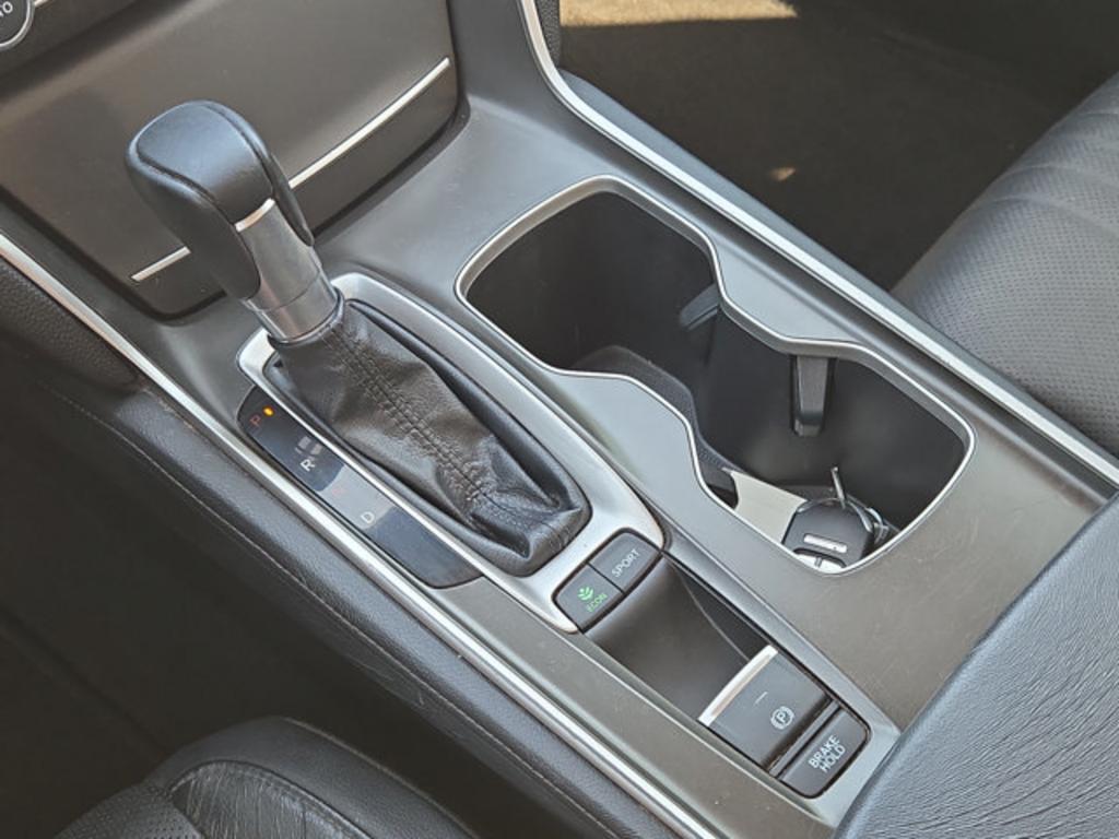 2018 Honda Accord - $22,999