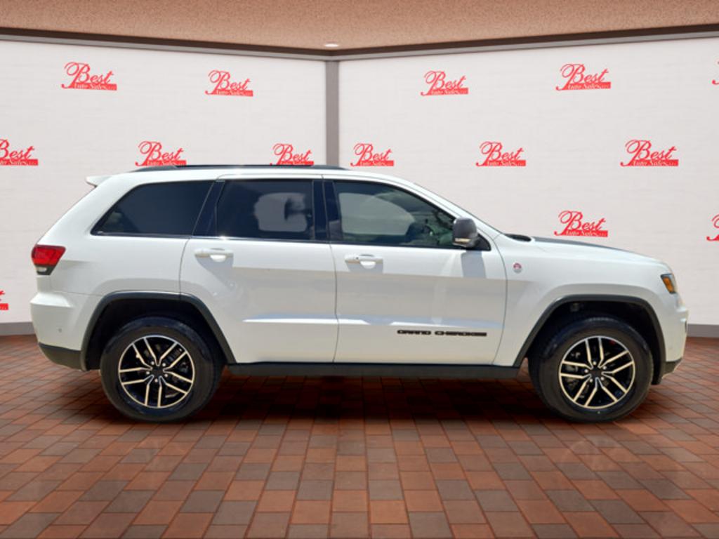 2019 Jeep Cherokee - $22,999