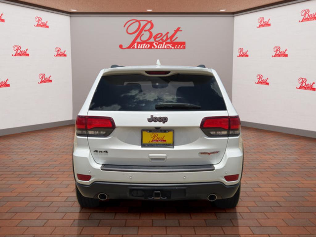 2019 Jeep Cherokee - $22,999