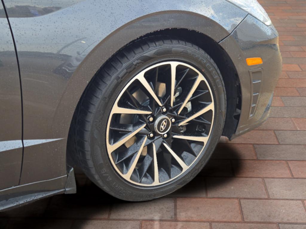 2021 Hyundai Sonata - $21,999