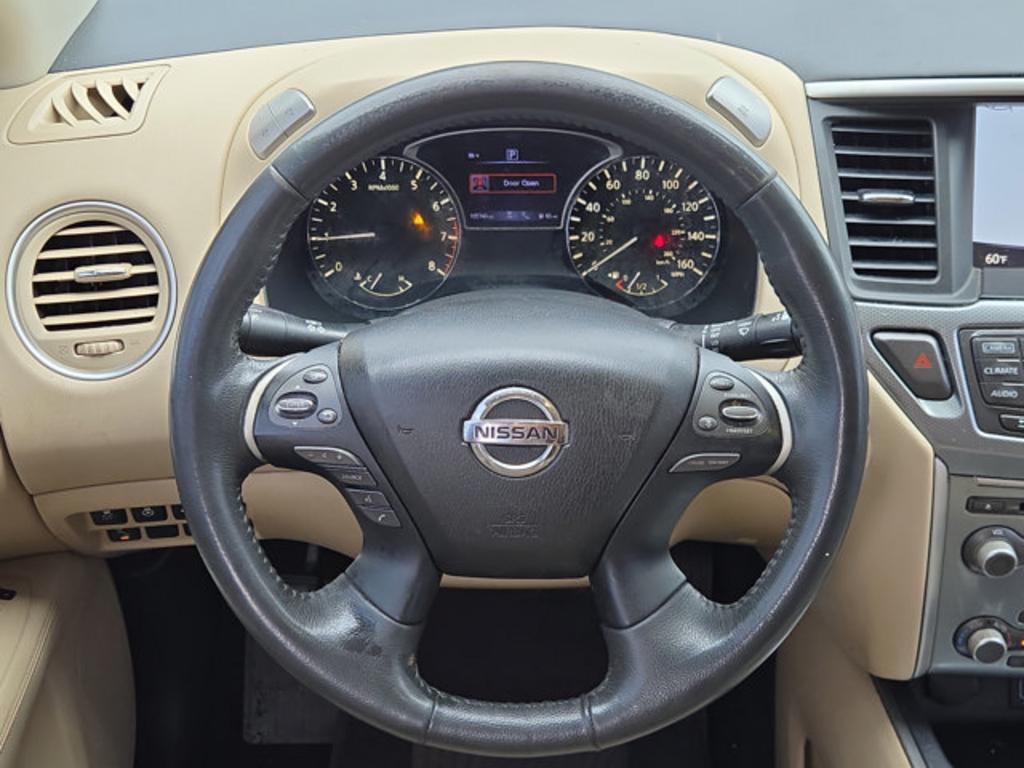 2018 Nissan Pathfinder - $15,999