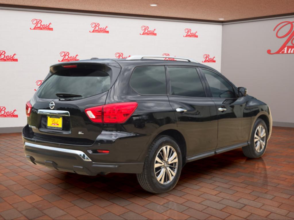 2018 Nissan Pathfinder - $15,999