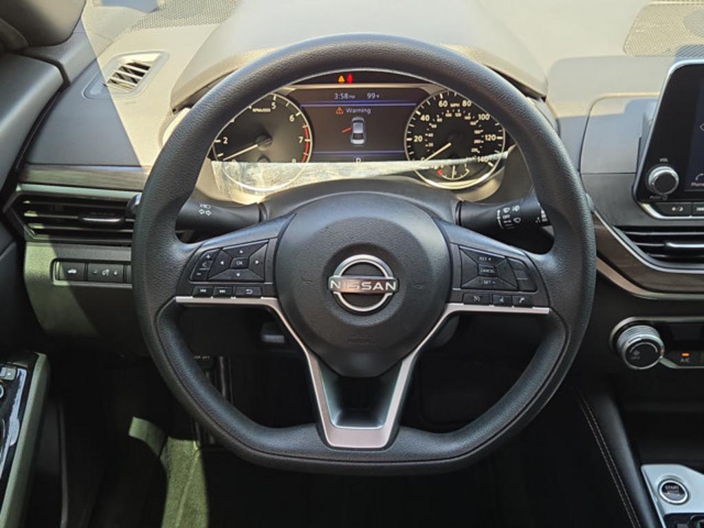 2023 Nissan Altima - $21,999