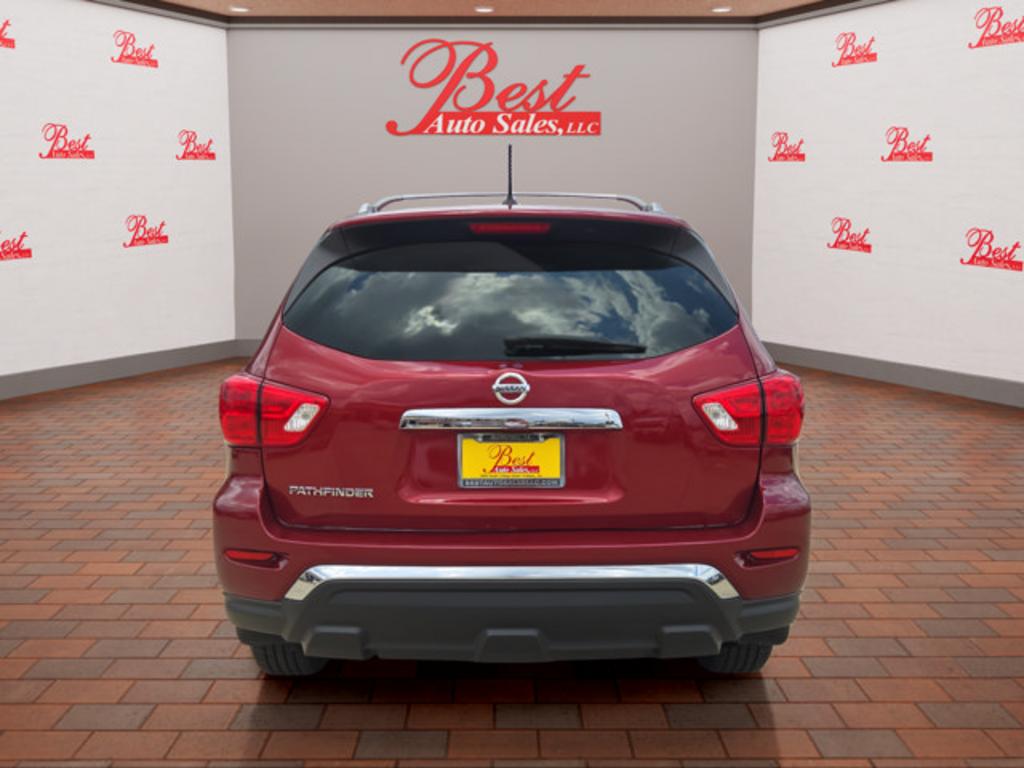 2018 Nissan Pathfinder - $14,999