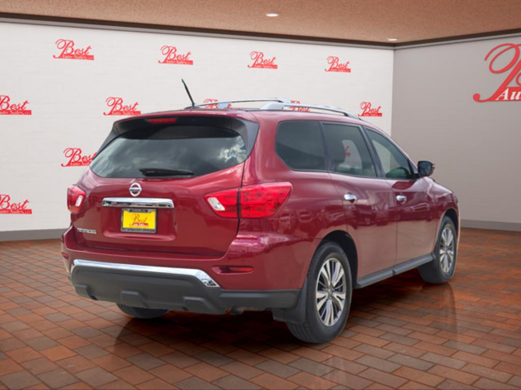 2018 Nissan Pathfinder - $14,999