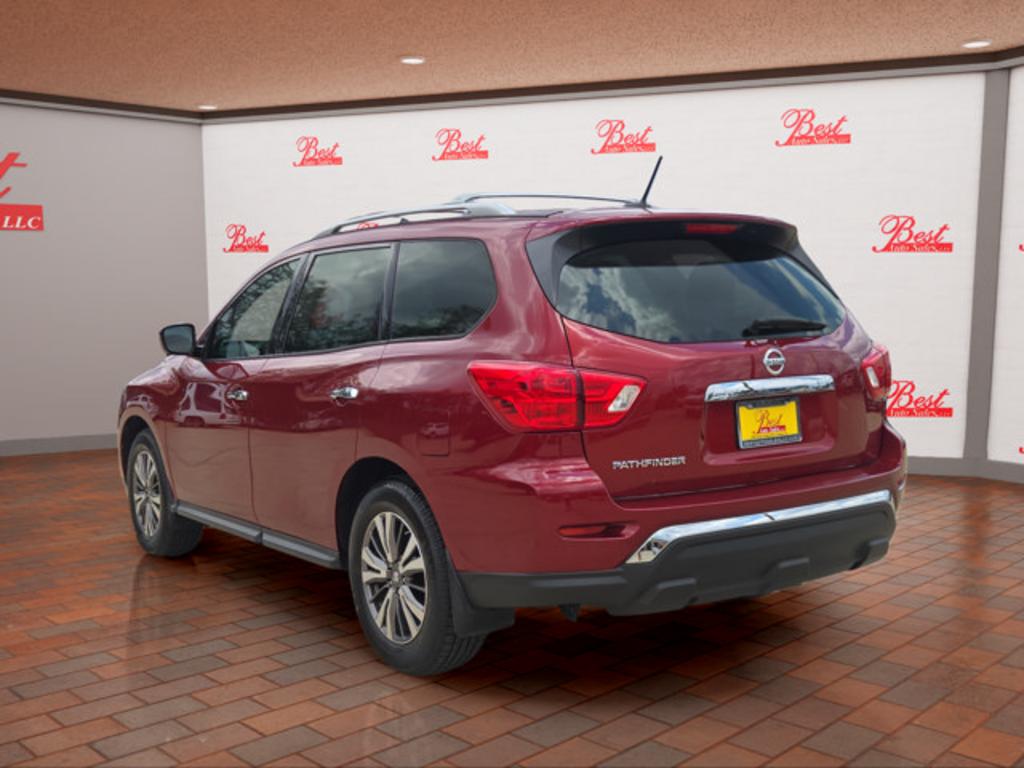2018 Nissan Pathfinder - $14,999
