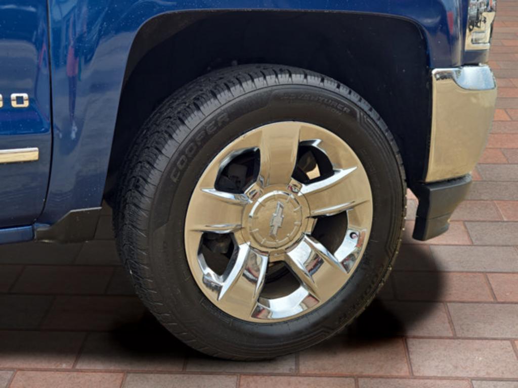 2017 Chevrolet Silverado - $25,999