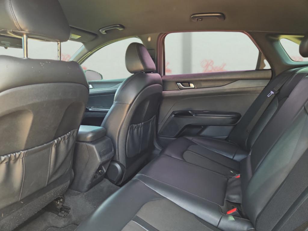 2021 Kia K5 - $21,500