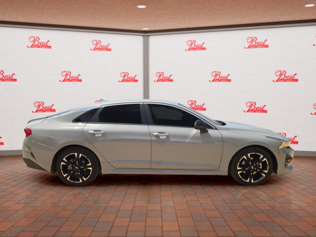 2021 Kia K5 - $21,500