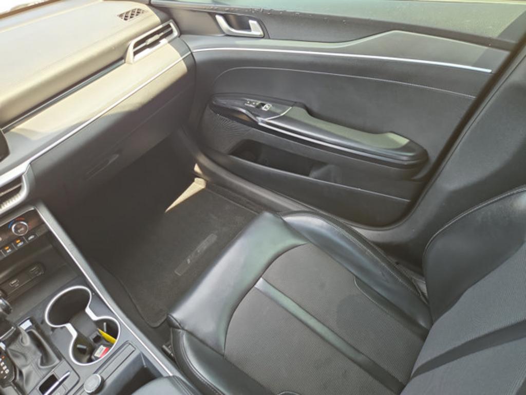 2021 Kia K5 - $21,500