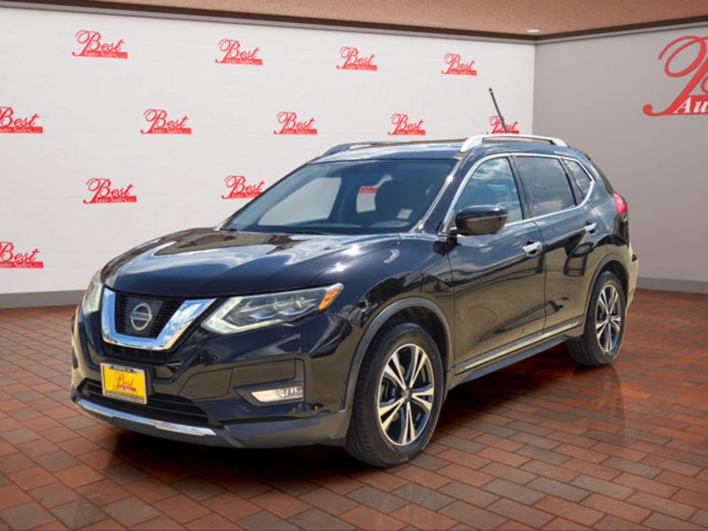 2017 Nissan Rogue - $16,999