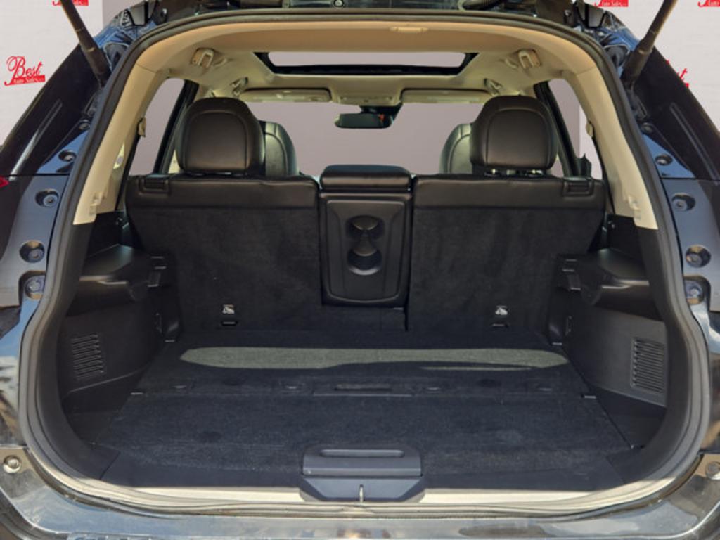 2017 Nissan Rogue - $16,999