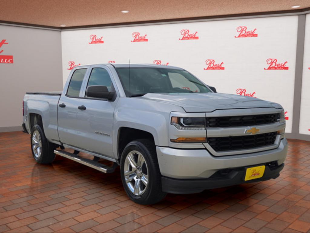 2016 Chevrolet Silverado - $22,999