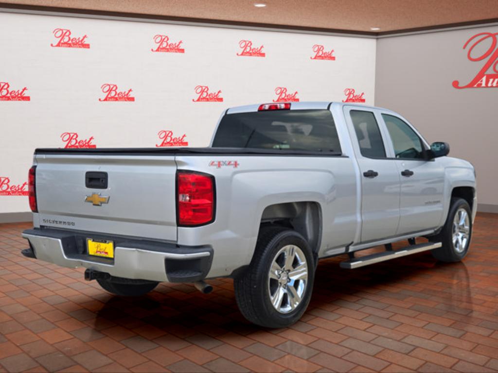 2016 Chevrolet Silverado - $22,999