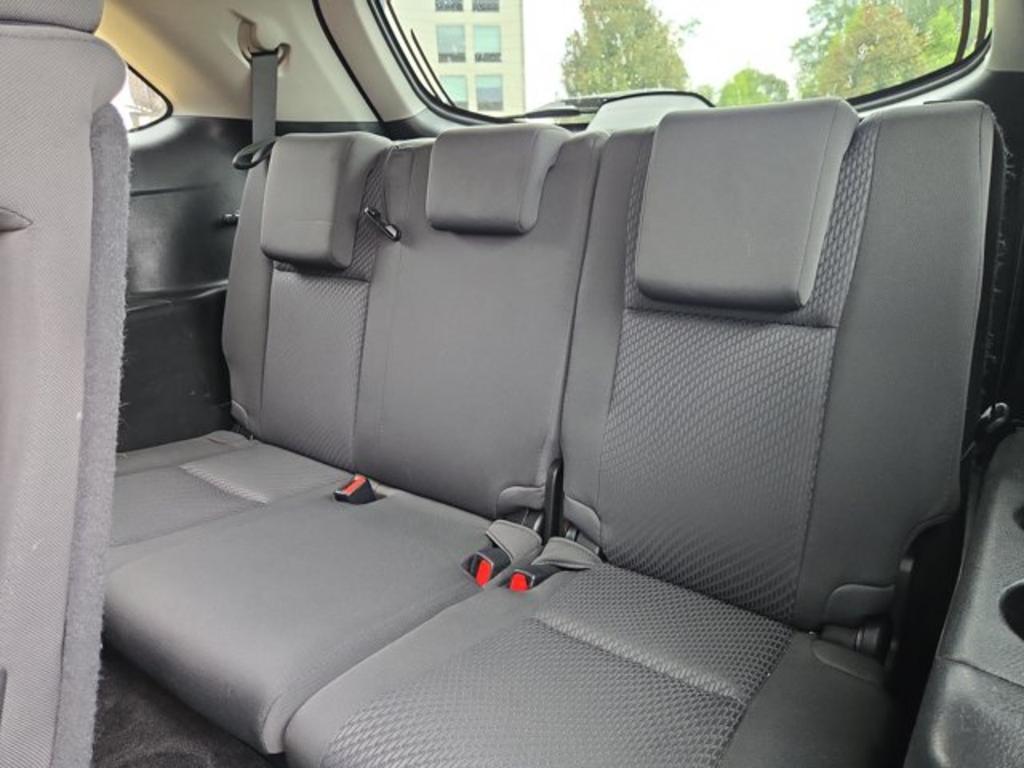 2017 Toyota Highlander - $21,999