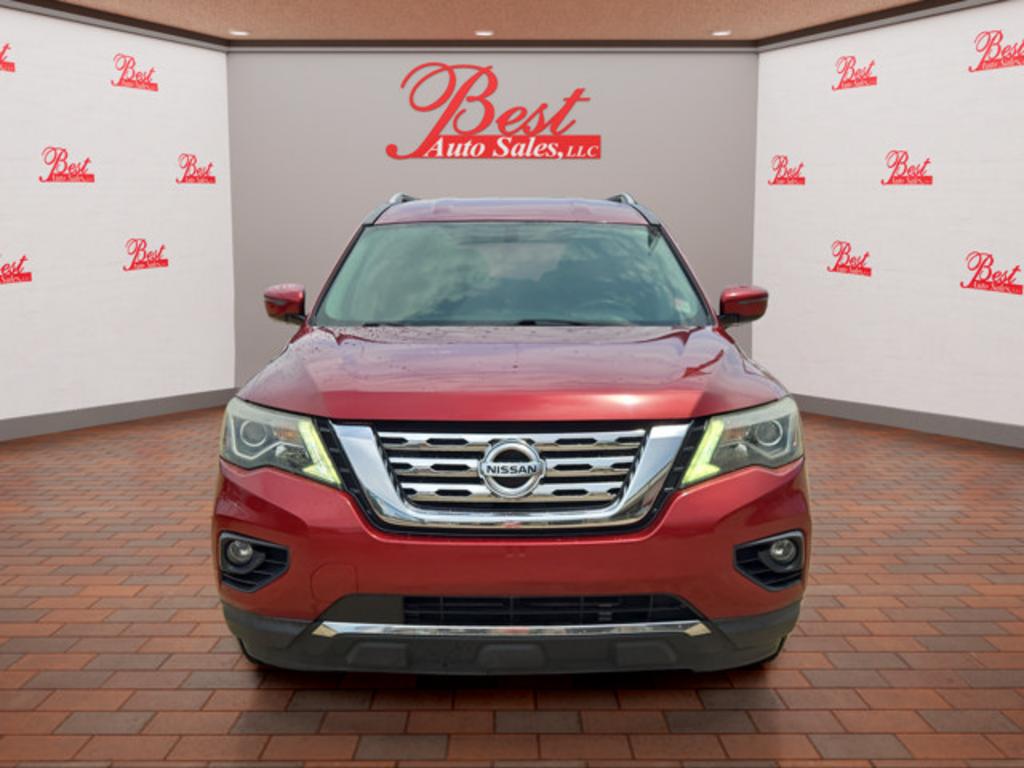 2017 Nissan Pathfinder - $14,999
