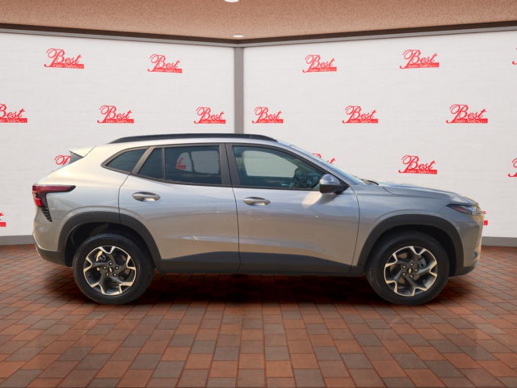 2024 Chevrolet Trax - $22,999
