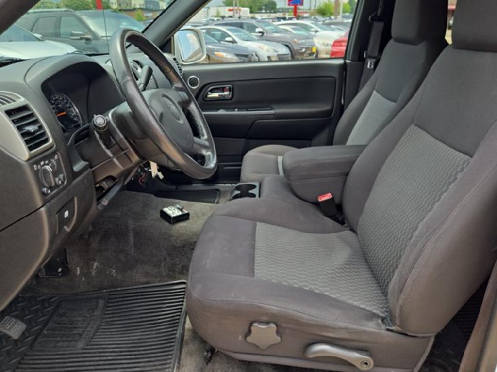 2012 Chevrolet Colorado - $15,999