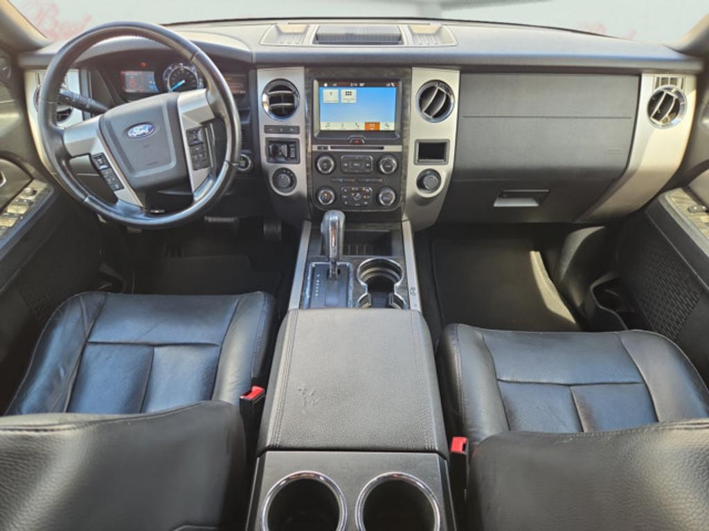 2017 Ford Expedition - $8,999