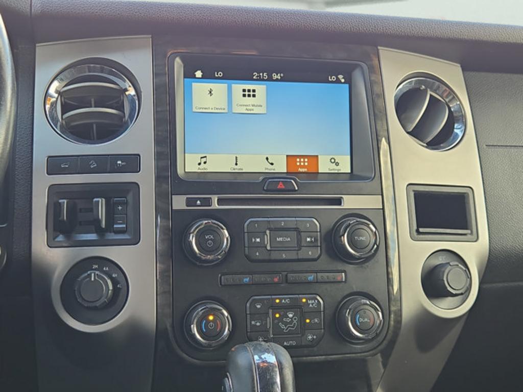 2017 Ford Expedition - $8,999