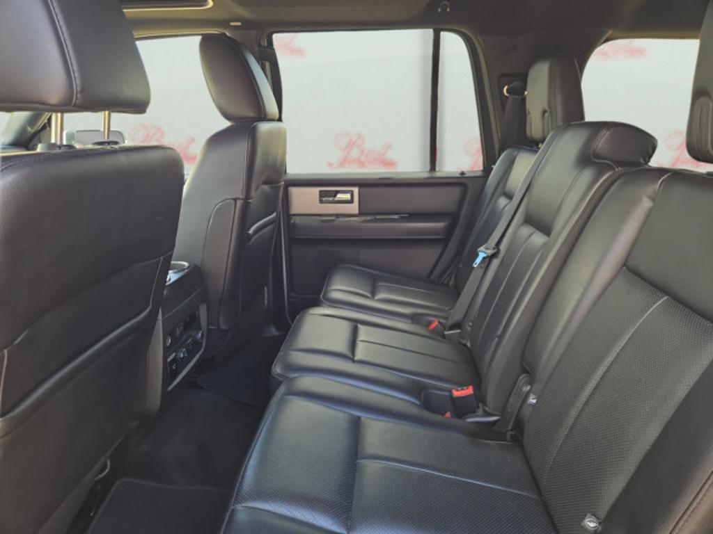 2017 Ford Expedition - $8,999