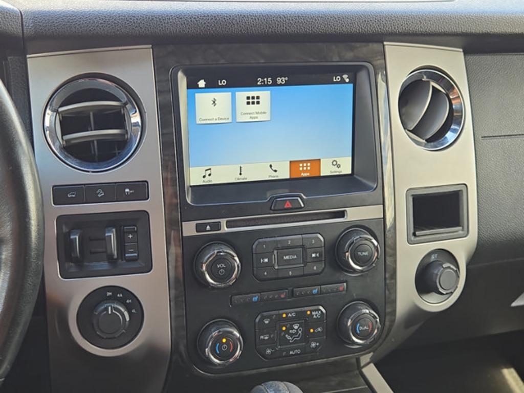 2017 Ford Expedition - $8,999