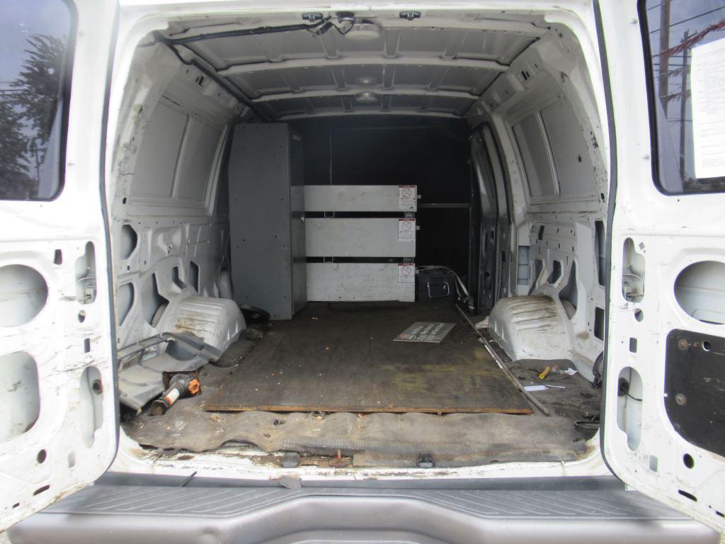 2006 Ford E-350