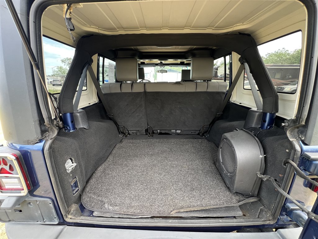 2009 Jeep Wrangler Unlimited X photo