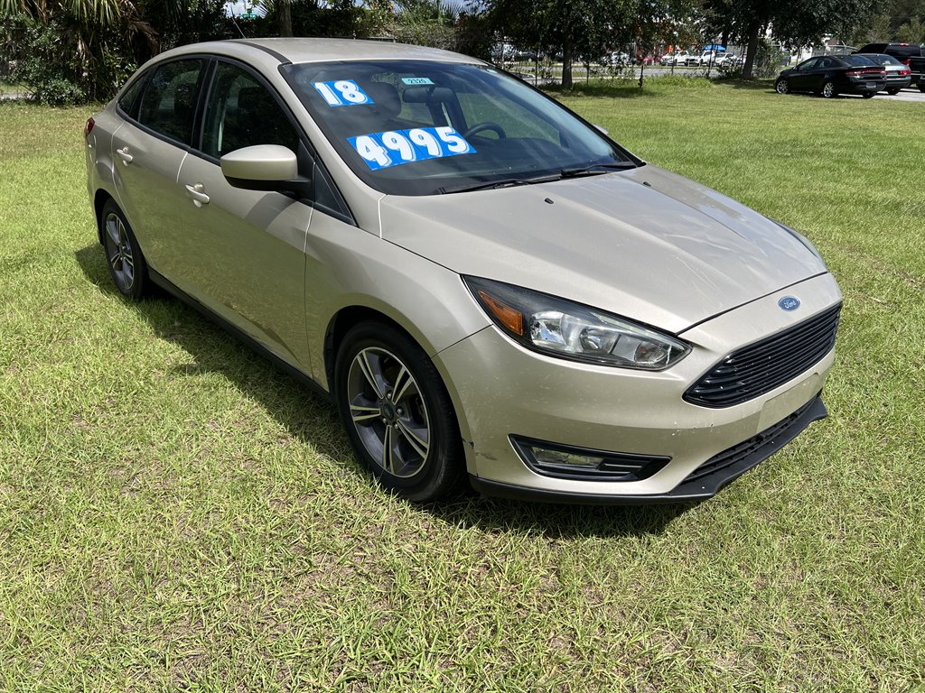 2018 Ford Focus SE photo