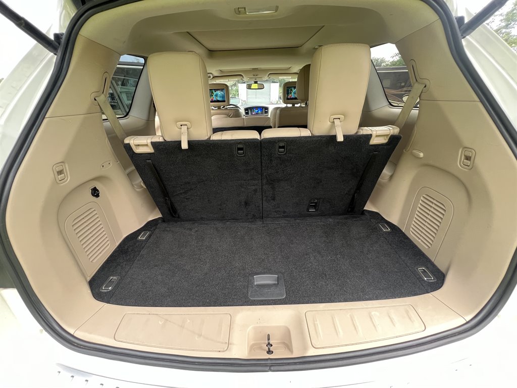 2017 Nissan Pathfinder - $11,995