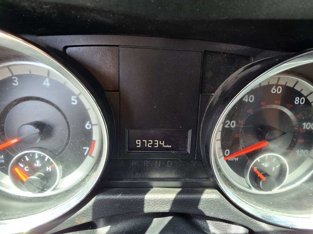 2019 Dodge Grand Caravan - $28,995