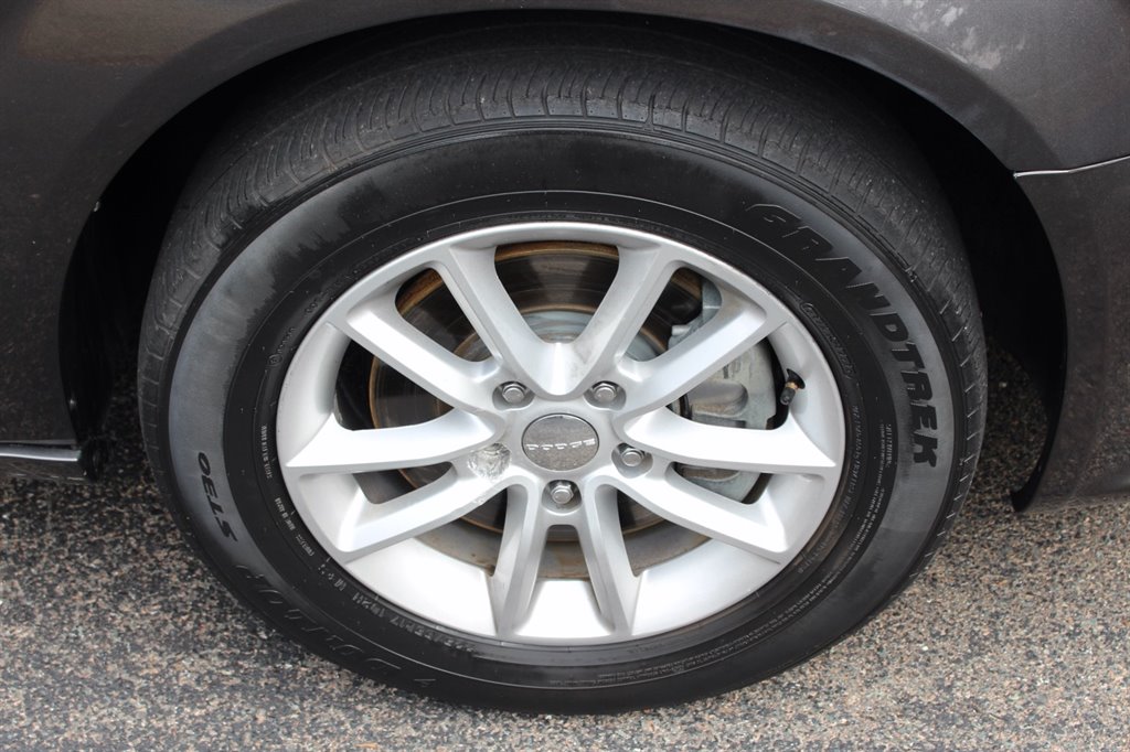 2019 Dodge Grand Caravan - $28,995