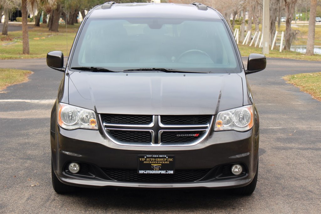 2019 Dodge Grand Caravan - $28,995