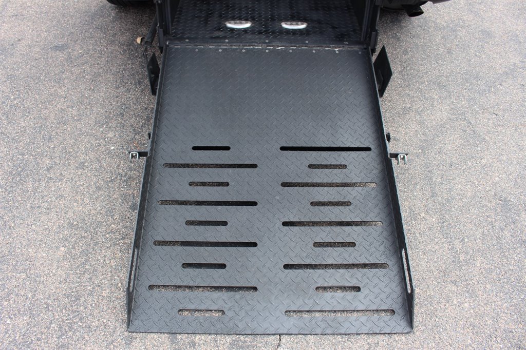 2019 Dodge Grand Caravan - $28,995