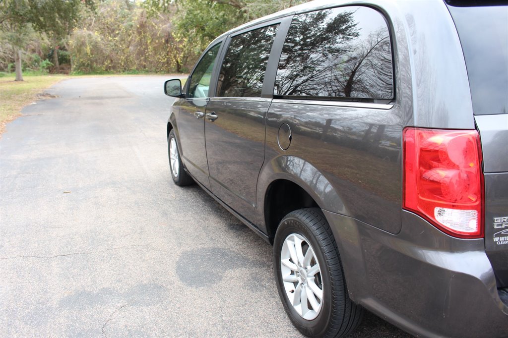2019 Dodge Grand Caravan - $28,995