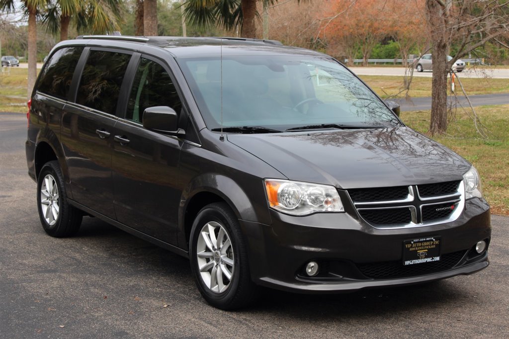 2019 Dodge Grand Caravan - $28,995