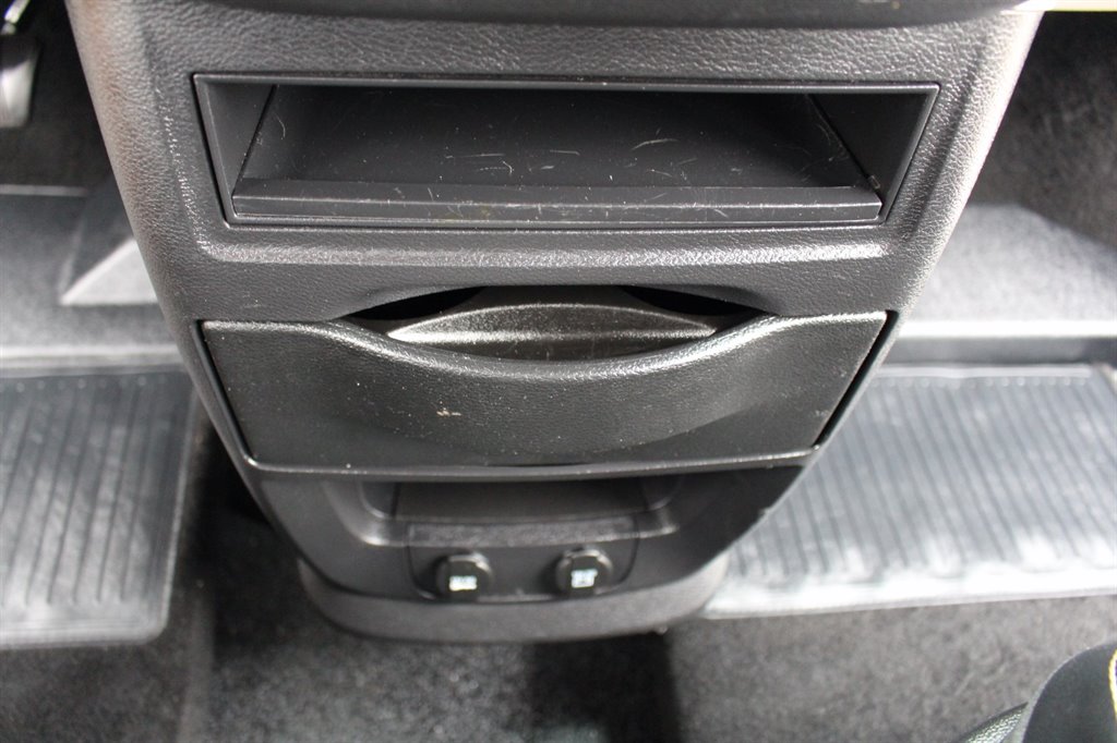 2019 Dodge Grand Caravan - $32,995