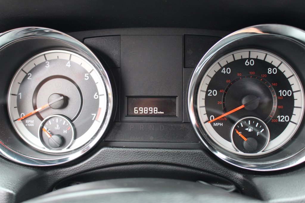 2019 Dodge Grand Caravan - $32,995