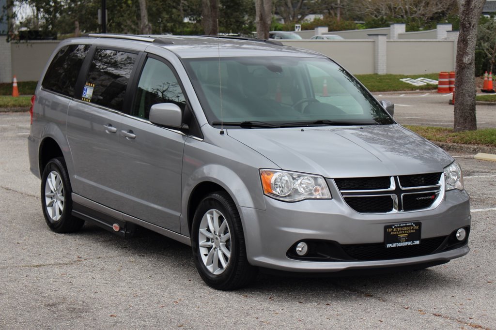 2019 Dodge Grand Caravan - $32,995