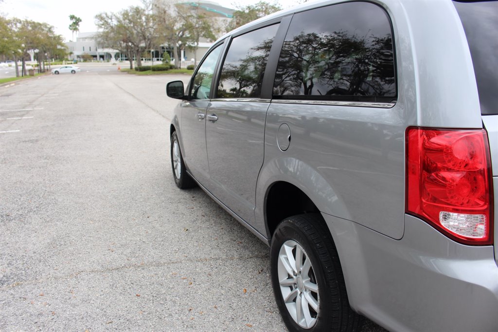 2019 Dodge Grand Caravan - $32,995