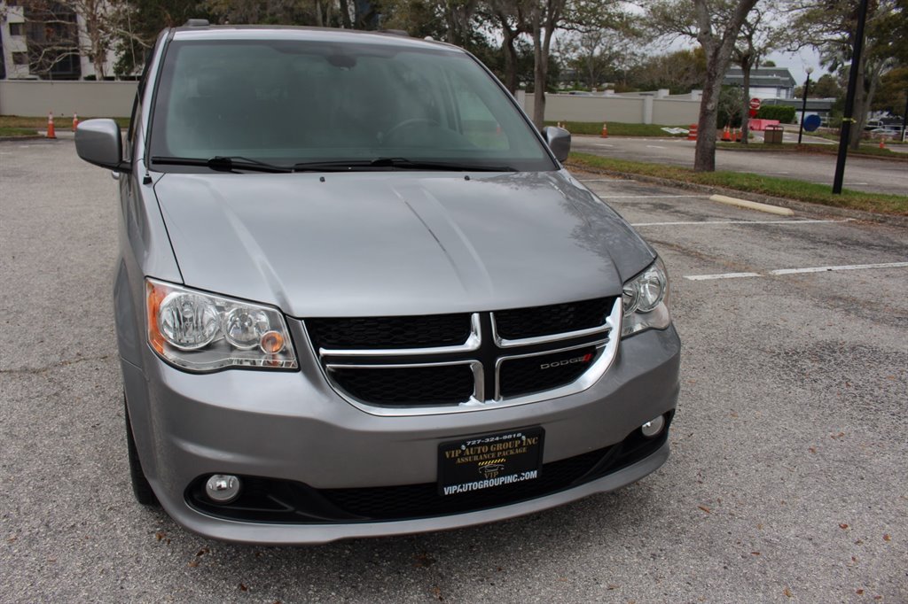2019 Dodge Grand Caravan - $32,995