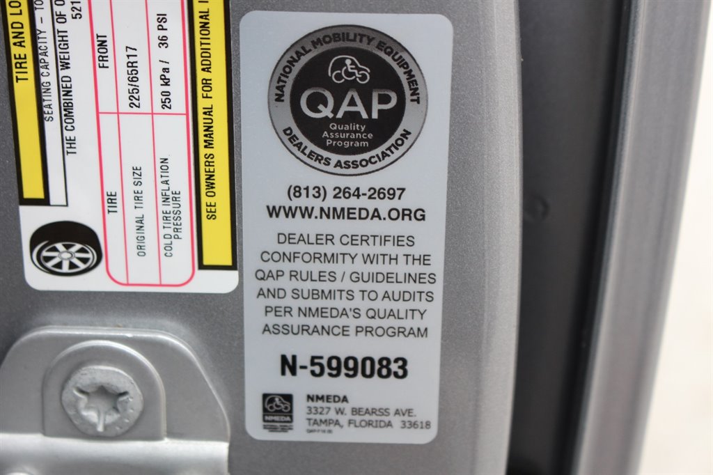 2019 Dodge Grand Caravan - $32,995