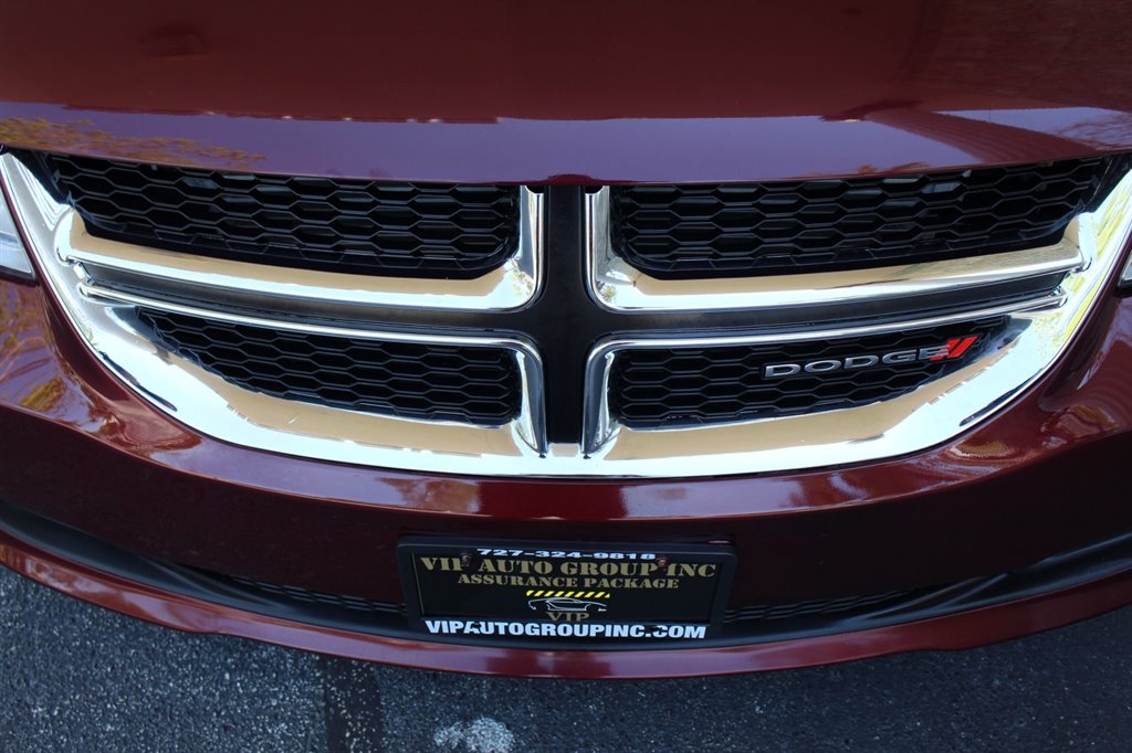 2019 Dodge Grand Caravan - $32,995