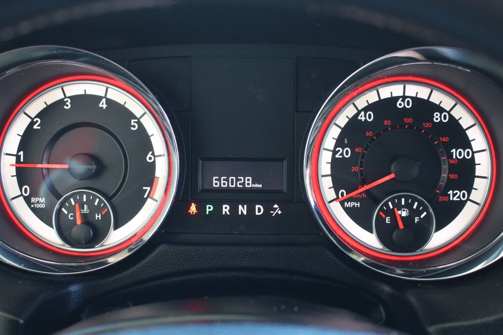 2019 Dodge Grand Caravan - $32,995