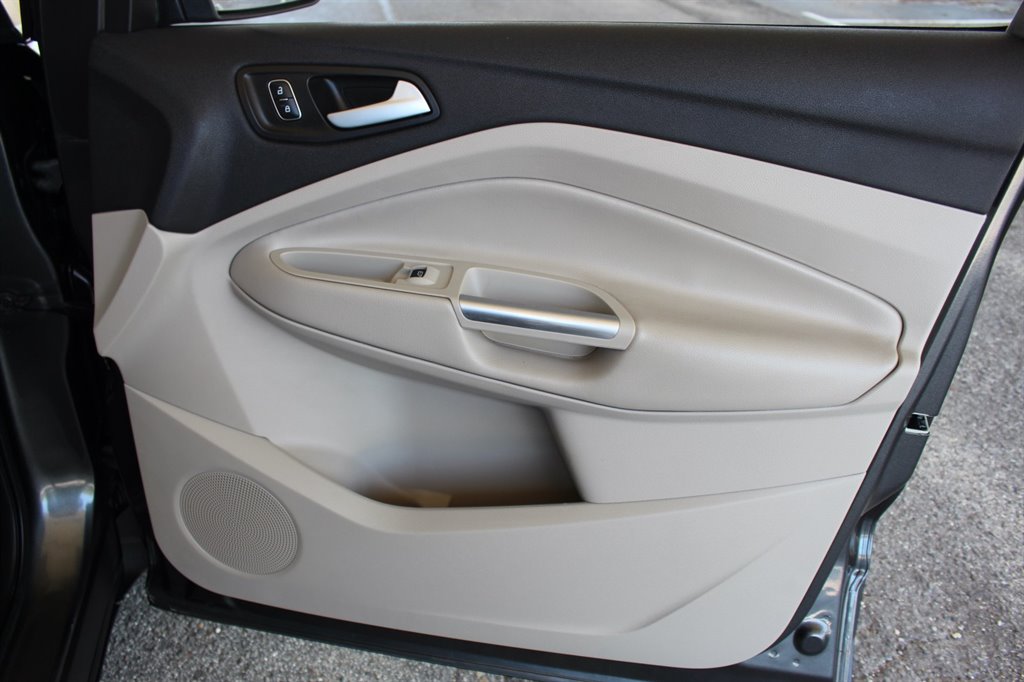 2023 Ford Transit photo 46