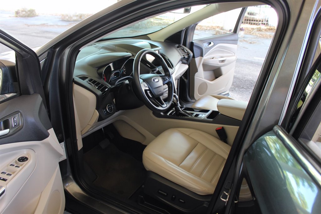 2023 Ford Transit photo 37